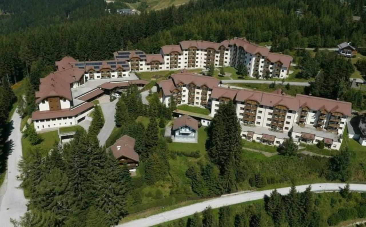 Ferienapartment Kanzelhöhe an der Skipiste Kanzelhohe Exterior foto